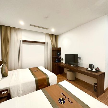 Silk River Hotel Ha Giang Extérieur photo