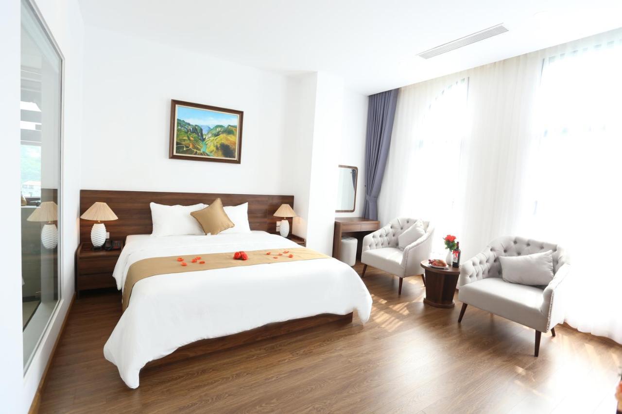 Silk River Hotel Ha Giang Extérieur photo