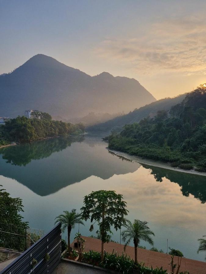 Silk River Hotel Ha Giang Extérieur photo