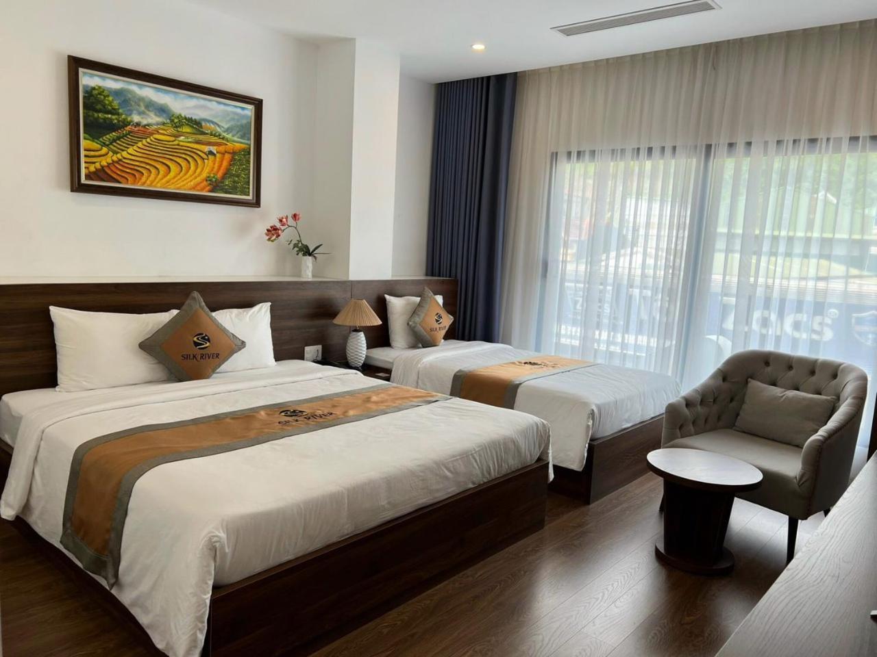 Silk River Hotel Ha Giang Extérieur photo