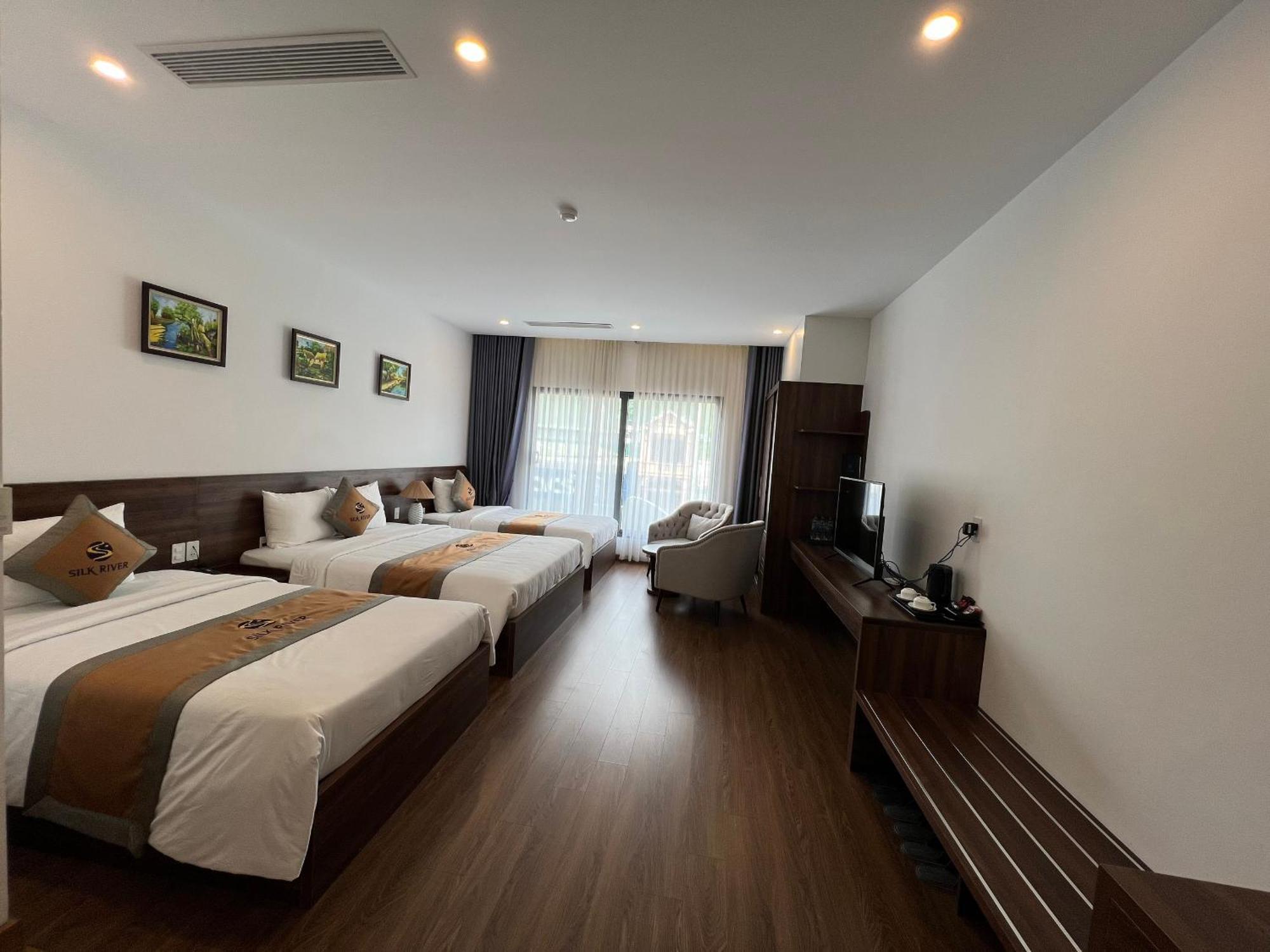 Silk River Hotel Ha Giang Extérieur photo